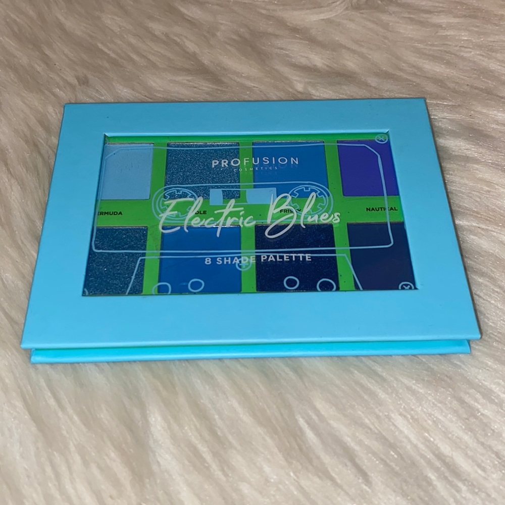 Profusion Cosmetics ELECTRIC BLUES 8 Shade Palette